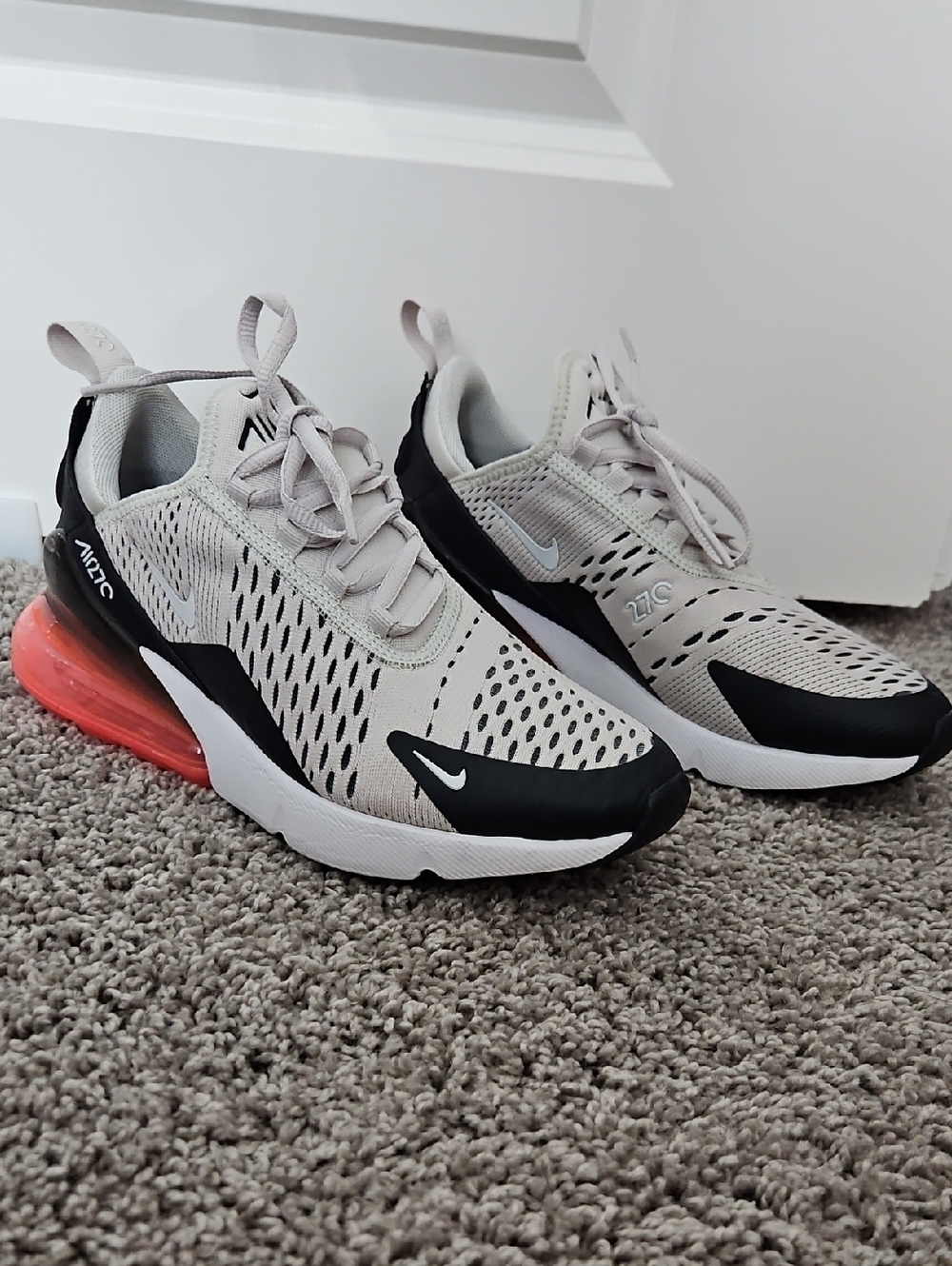 Nike Beige Black Sneakers with Coral Air Heel